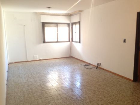 9 de Julio oeste 651 -600 - Cristina Luluaga Propiedades