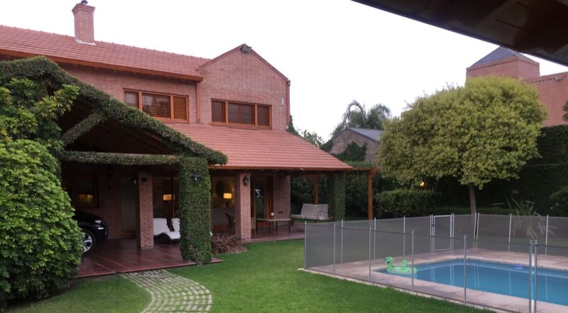 Perito Moreno esq Silvio Megluoli, Bº Residencial - Cristina Luluaga Propiedades - 2