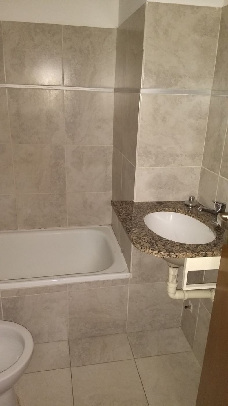 Avenida Carlos PELLEGRINI 3486 - Guillermo Gustafsson Neg. Inmobiliarios - 6