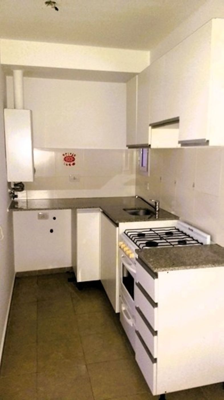 Avenida Carlos PELLEGRINI 3486 - Guillermo Gustafsson Neg. Inmobiliarios - 13