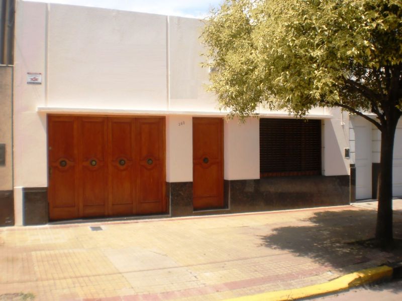 8 200 - Menacho Propiedades
