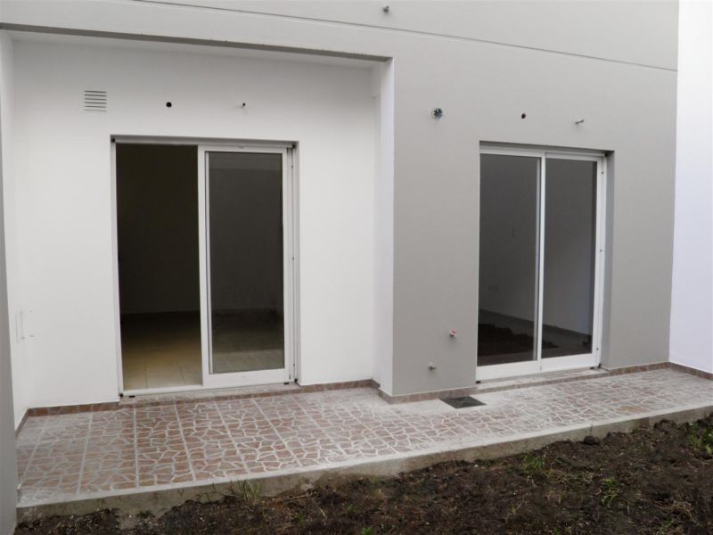 20 e/ 45 y 46 600 - Building Inmobiliaria