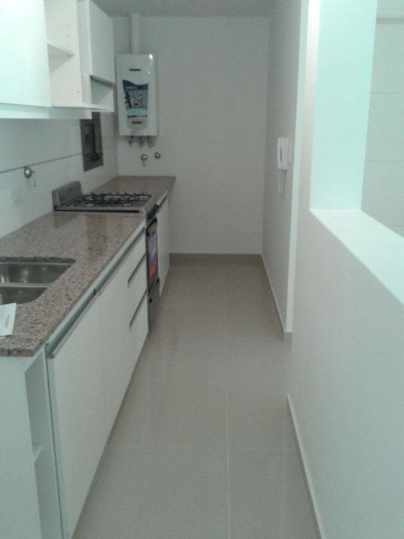 58 e/ (6 y 7 ) N 578 500 - Building Inmobiliaria — foto 2