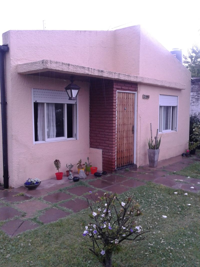 Calle 35 entre (138 y 139 ) N* 2.190 2100 - Building Inmobiliaria