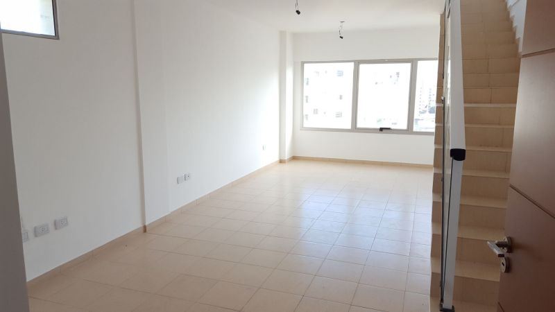 48, 835 e/ 11 y 12 800 - Building Inmobiliaria — foto 2