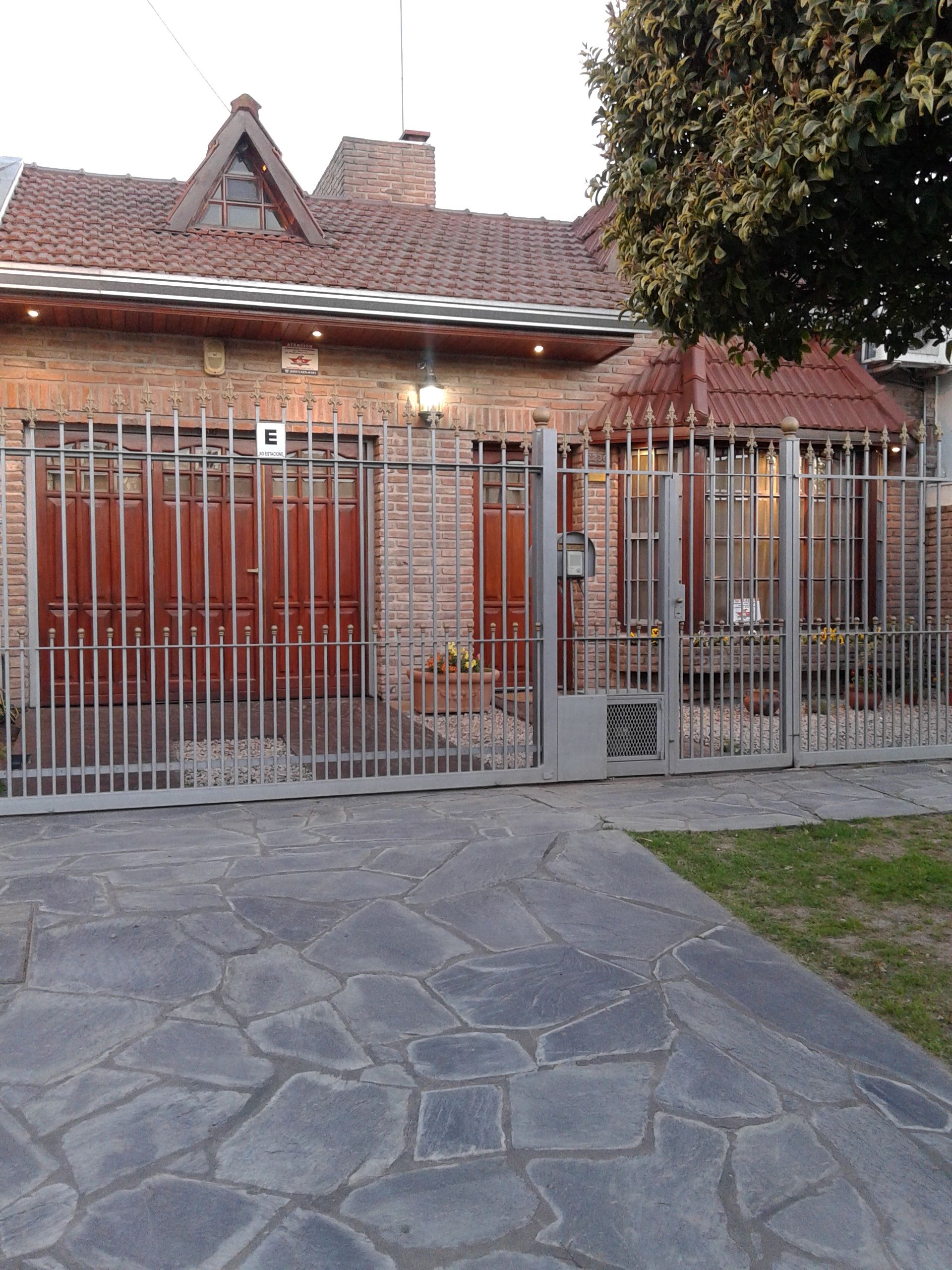 calle 43, esquina 139 2200 - Building Inmobiliaria