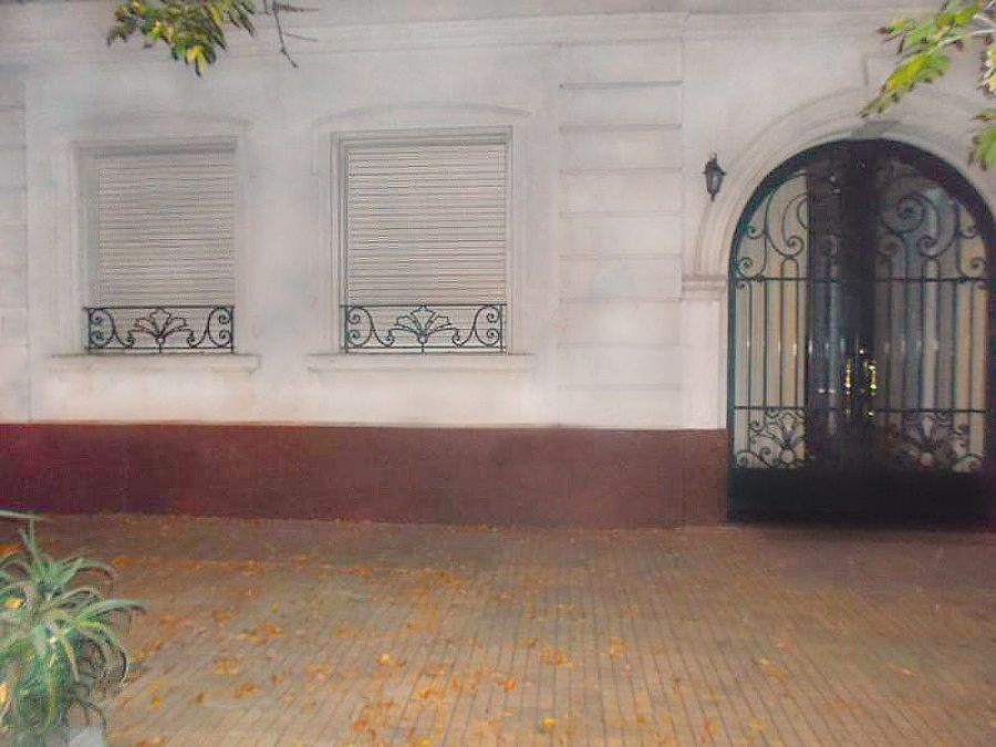 Calle 8 1431 (61 y 62) 1400 - Building Inmobiliaria
