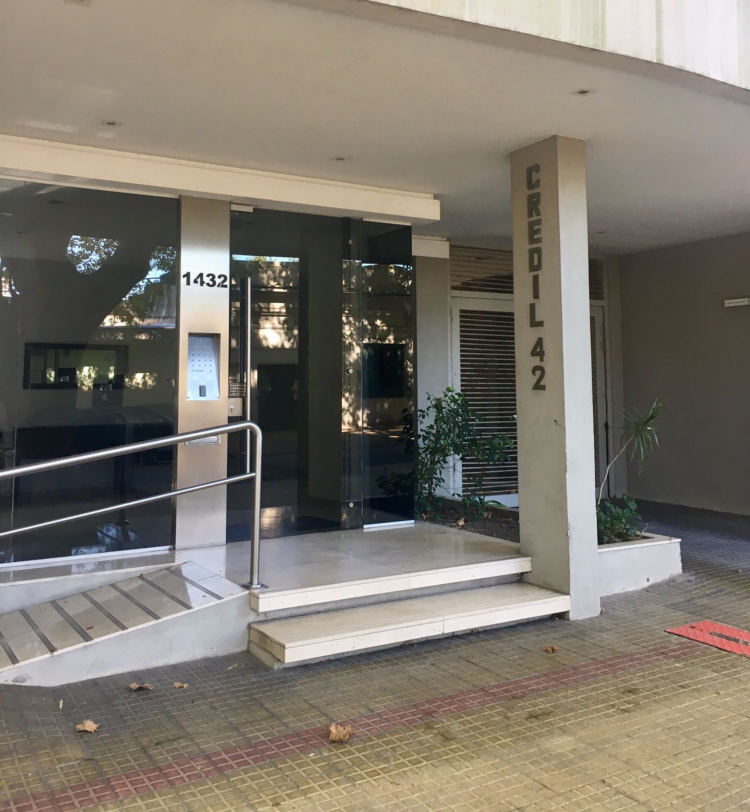 calle 14 e/ 62 y 63 1400 - Building Inmobiliaria