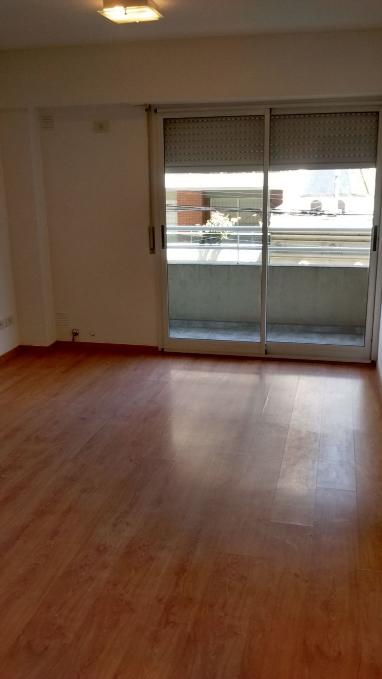 Mendoza 2100 - Inmobiliaria Jose Abiad