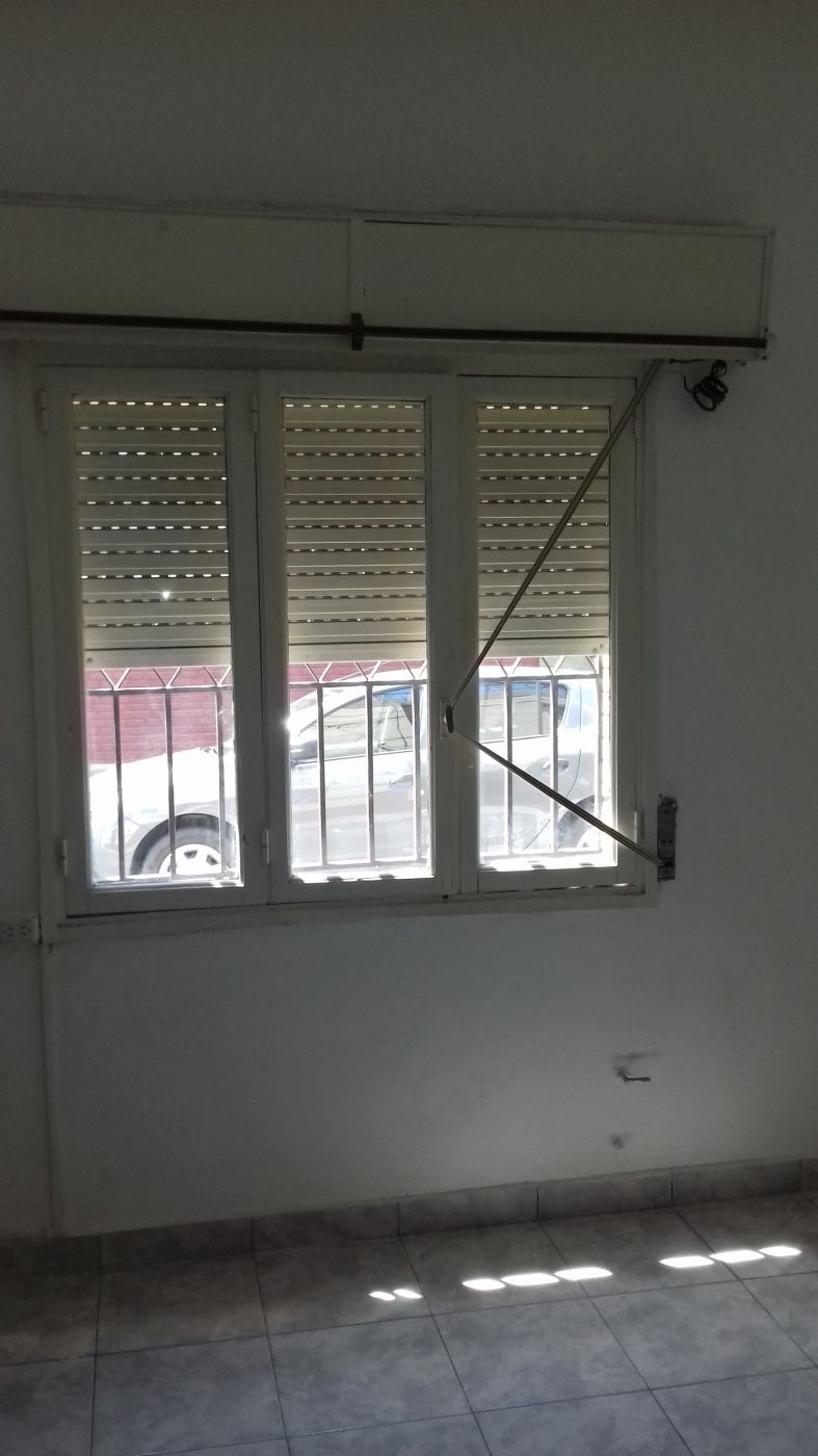Rioja 3600 - Inmobiliaria Jose Abiad — foto 2