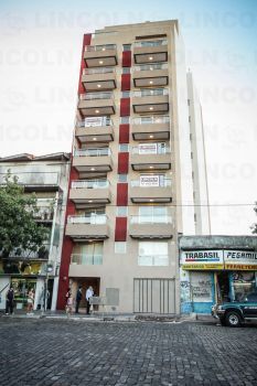 Av. Juan B. Alberdi 4200 - Lincoln Propiedades