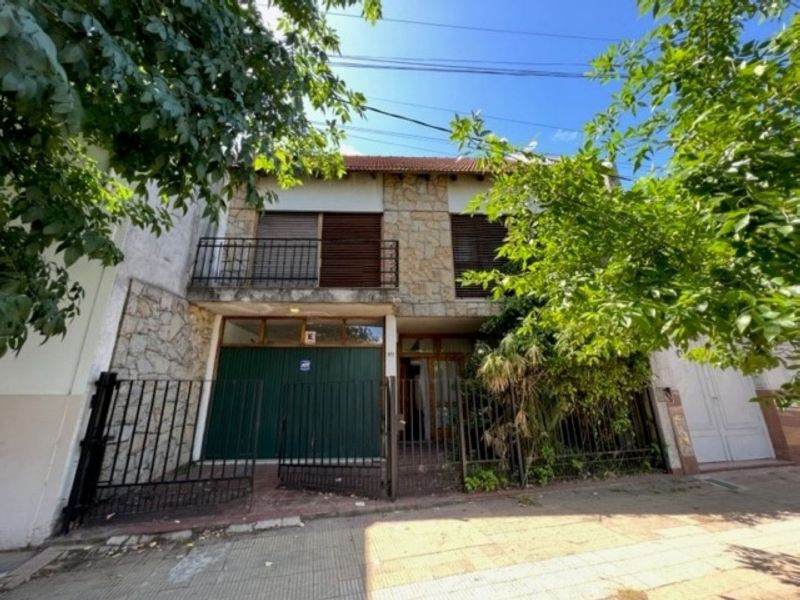 60 e/ 125 y 126 500 - Predovan Propiedades