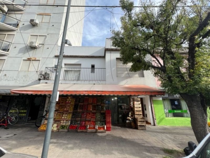 Diagonal 79 e/ 2 y 3 700 - Predovan Propiedades