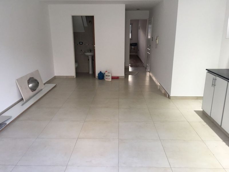 41 e/ 137 y 138 2100 - Predovan Propiedades — foto 5