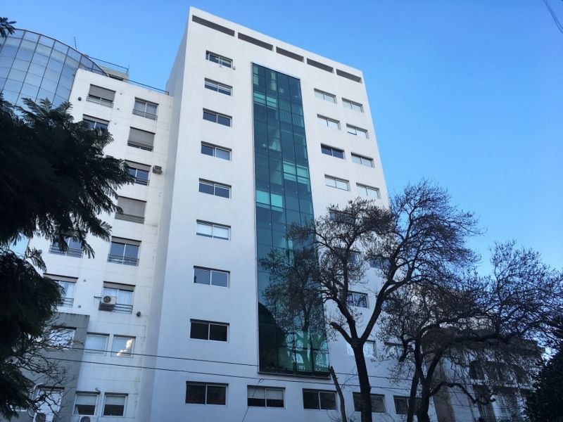 48 e/ 13 y 14 928/900 - Predovan Propiedades