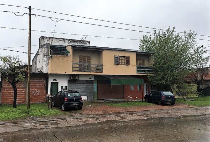 38 e/ 134 bis y 135 1984 100 - Predovan Propiedades