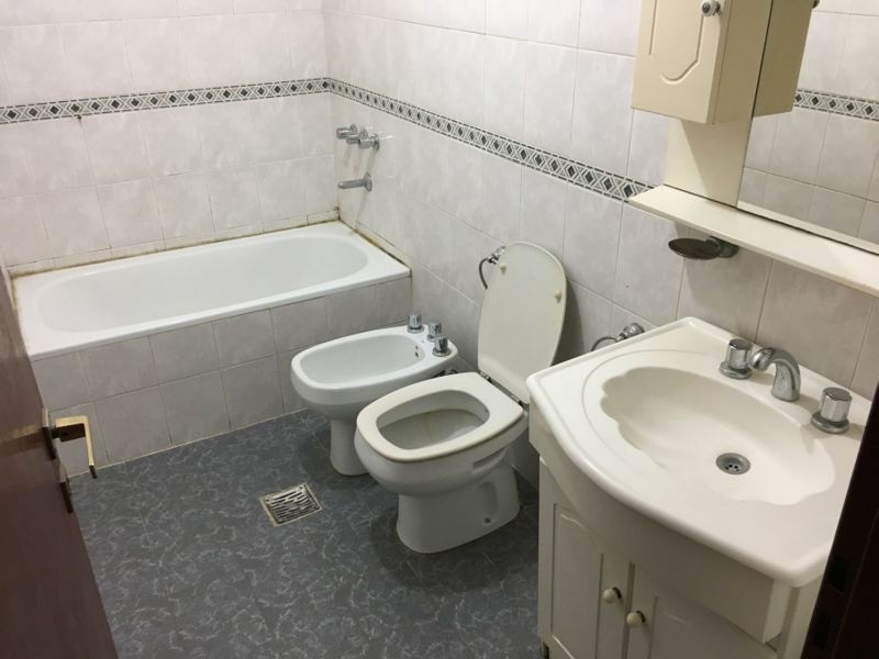 70 e/ 10 y 11 700 - Predovan Propiedades — foto 5