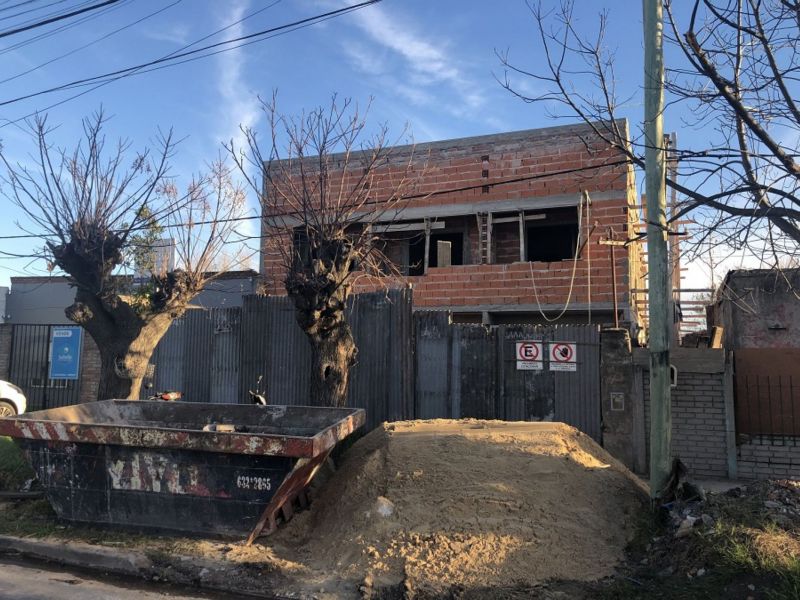 139 e/ 49 y 50 - Predovan Propiedades
