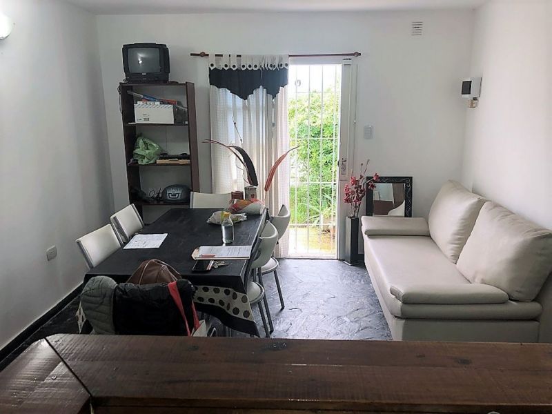 36 e/ 17 y 18 1100 - Predovan Propiedades — foto 2