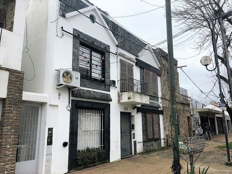 36 e/ 17 y 18 1100 - Predovan Propiedades