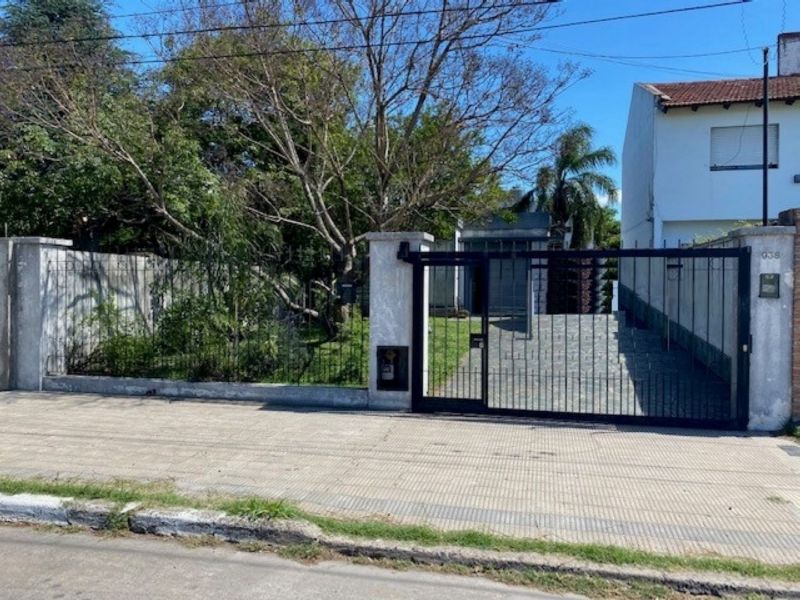 13 e/ 522 y 523 900 - Predovan Propiedades
