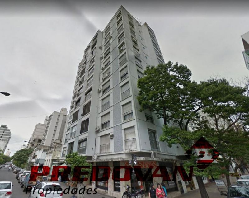 47 e/ 11 y 12 800 - Predovan Propiedades