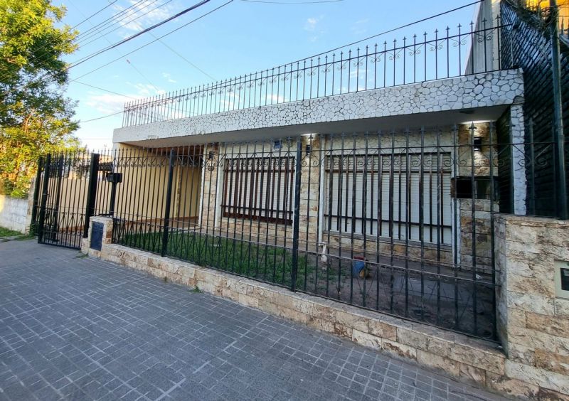 Eva Perón 1800 - NOACCO INMOBILIARIA