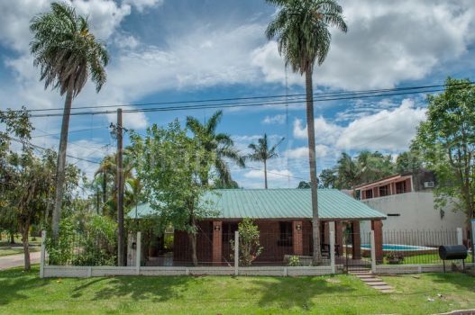 Sarmiento esquina San Juan 00 - Weekend Inmobiliaria