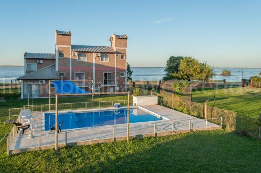 Av. Santa Coloma - Weekend Inmobiliaria — foto 3
