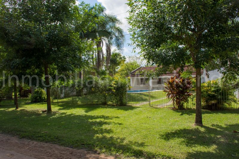 Sarmiento casi Mitre - Weekend Inmobiliaria - 2