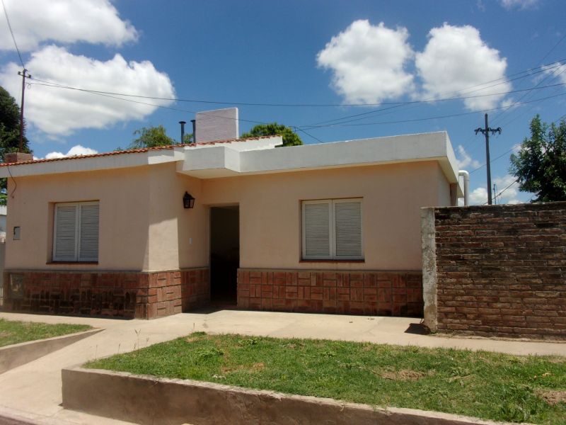 Almirante Brown 2100 - Inmobiliaria Zucco - 2