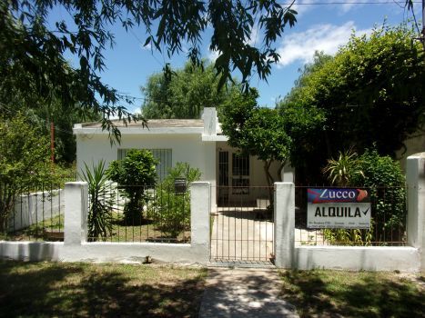 Vendo Casa local y galpon - Av. Presidente Perón 1927 - Coronda 00 - Inmobiliaria Zucco