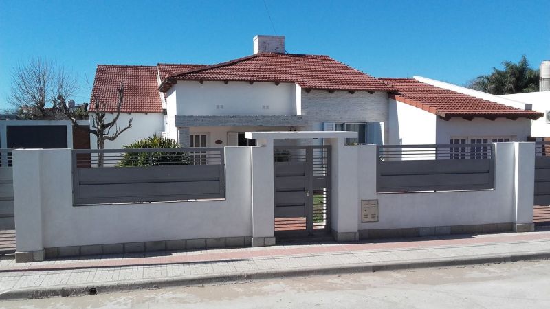 En Venta - Casa en Guemes 1400 - Inmobiliaria Zucco - 27