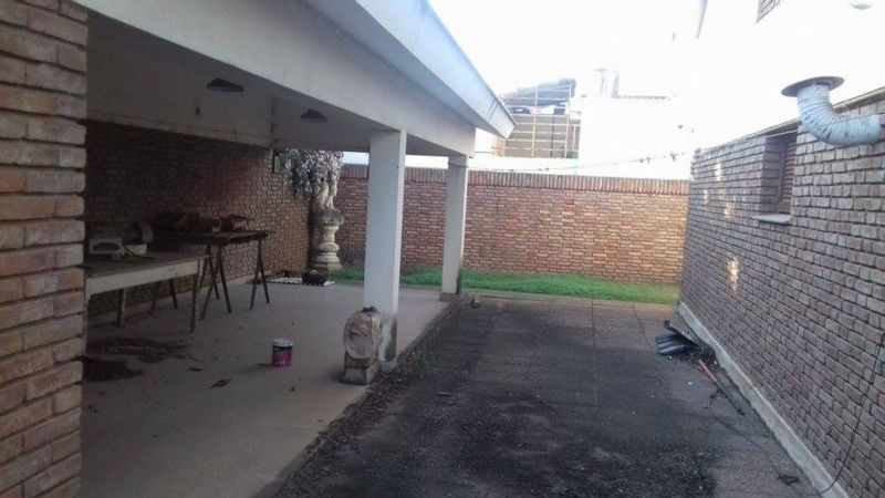 En Venta Casa en Coronda - Excelente propiedad - 25 de mayo entre Juan de Garay y Alberdi - Inmobiliaria Zucco — foto 10