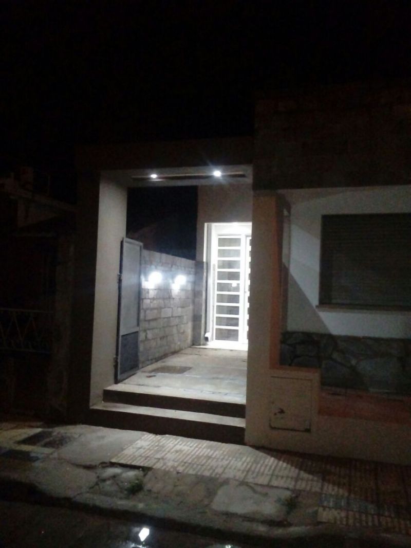 En Venta Casa reciclada a nueva en Coronda - Rivadavia entre 9 de julio y Cnel. Rodriguez - Inmobiliaria Zucco - 2