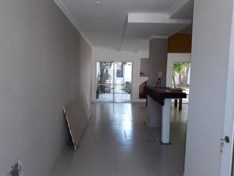 En Venta Casa reciclada a nueva en Coronda - Rivadavia entre 9 de julio y Cnel. Rodriguez - Inmobiliaria Zucco - 10