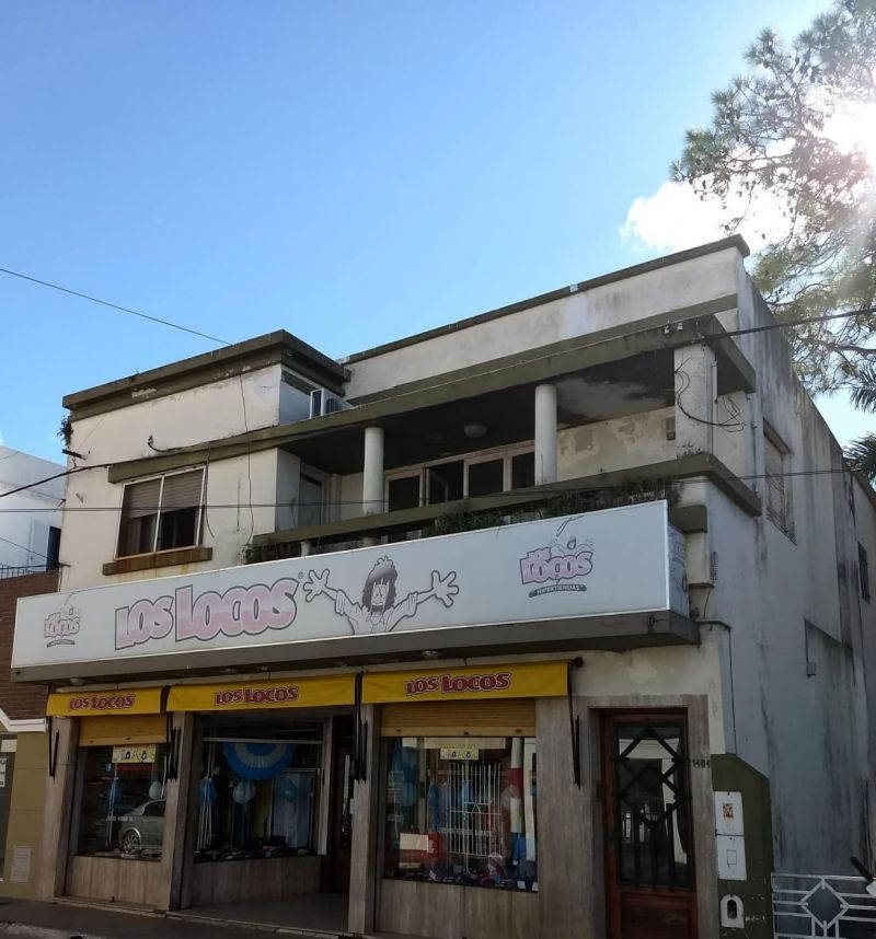 En Venta Local Comercial y Casa en Planta Alta - Inmobiliaria Zucco - 5