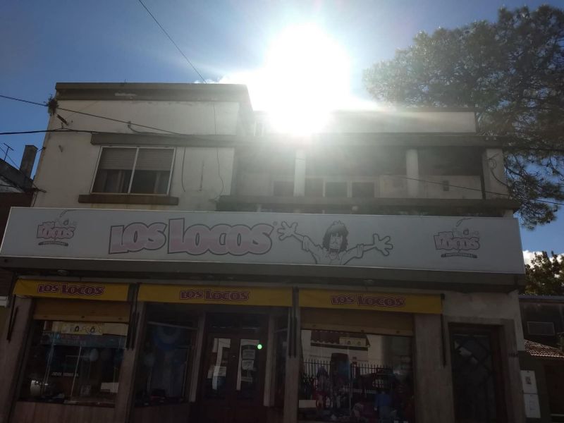 En Venta Local Comercial y Casa en Planta Alta - Inmobiliaria Zucco - 7