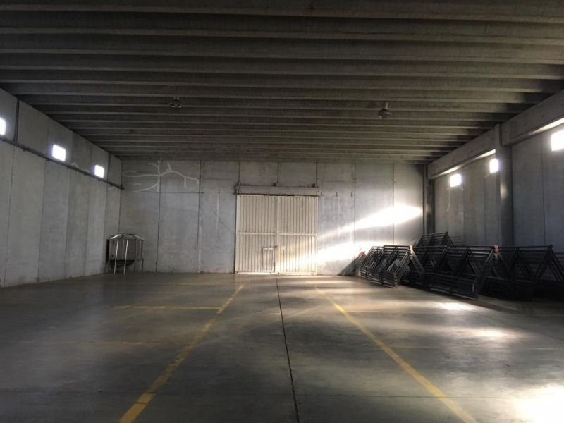 En Alquiler Galpón en Coronda - calle Santo Tomé a 100 mt RN 11 - Inmobiliaria Zucco - 7