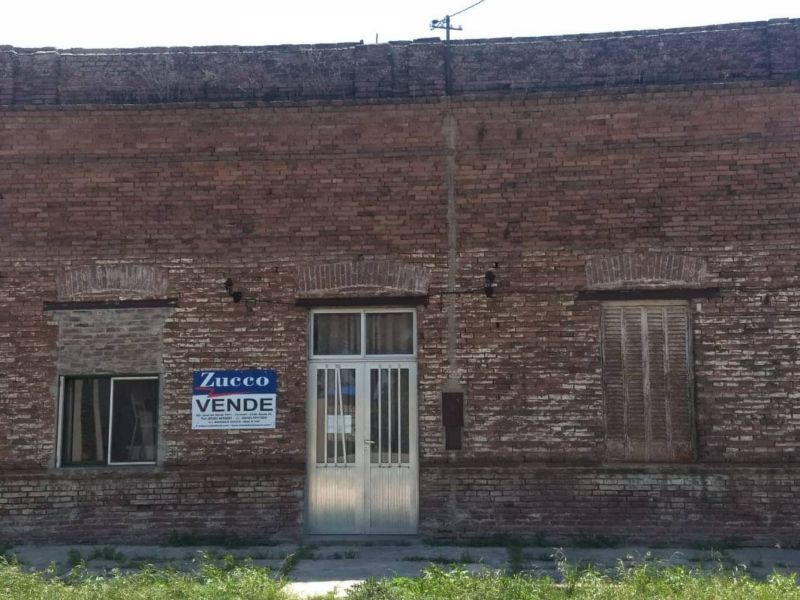 Mitre entre Sarmiento y Gobernador Bayo - Inmobiliaria Zucco — foto 4