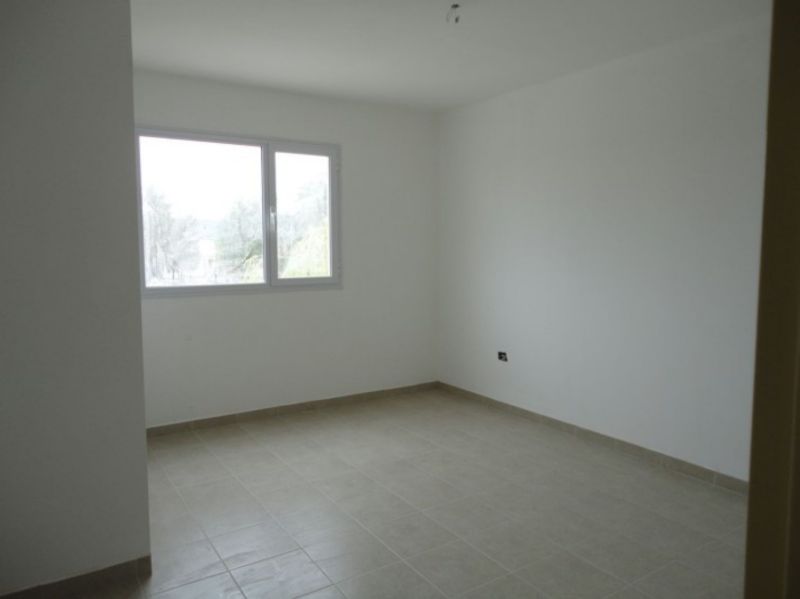 Zona Barrio Militar a mts del Shopping Paseo de la Patagonia 00 - Landriani Blenkmann Inmobiliaria — foto 6