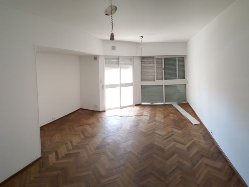 Santa Fe 800 - Zorila Constantino