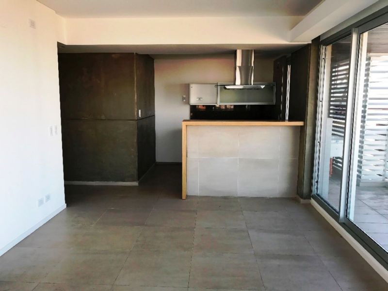 Av. Caseros 100 - Zorila Constantino — foto 4