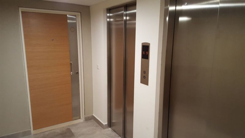Avenida Caseros 1400 - O`Feely Negocios Inmobiliarios — foto 2